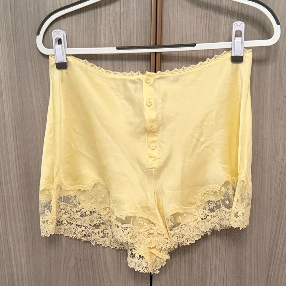 Zara Yellow Lace-Trim Shorts